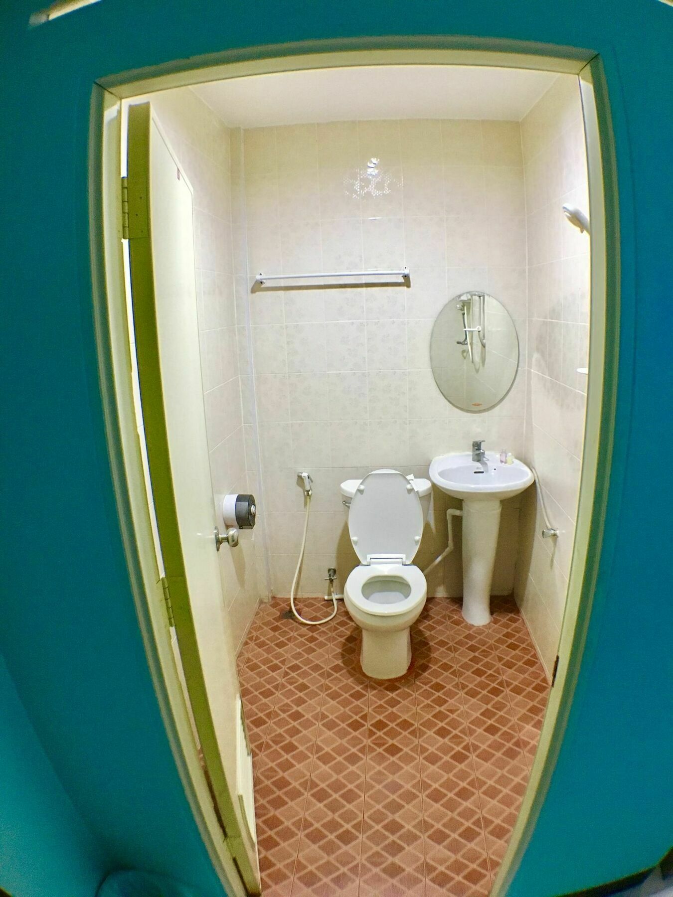 Hotel Kata S. T. House Extérieur photo